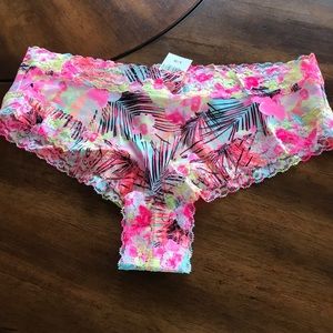 Victoria Secret Pink Cheeky Panty SZ L